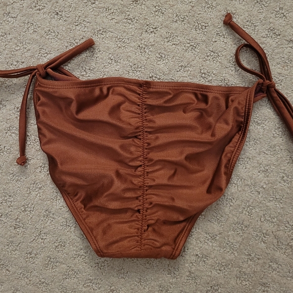 2 piece swim set - Picture 5 of 7